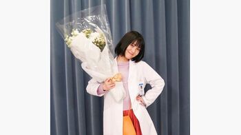 『ドクターホワイト』浜辺美波が撮了！「幸せな楽しい笑いが溢れる現場でした」