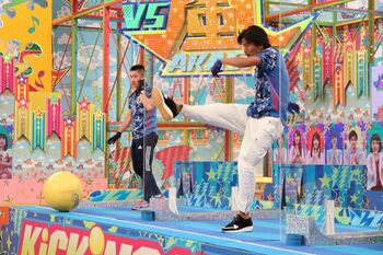 嵐、三宅健とV6の名曲で体内時計ダンス！強敵・サッカー元日本代表らと白熱対決