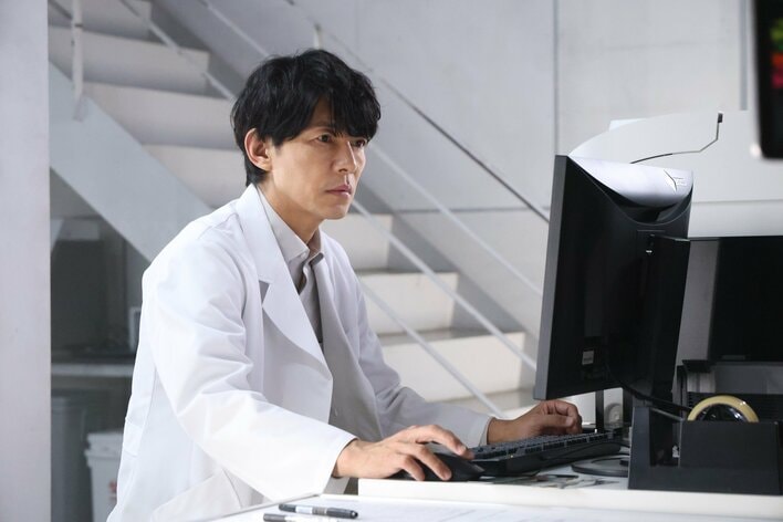 【写真】『最後の鑑定人』第1話のシーン写真を見る