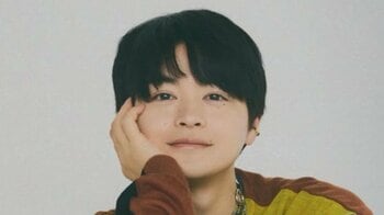 瀬戸康史 愛犬とのツーショット公開！舌ペロッでバタバタな姿に「全然写真を撮らせてくれない...笑」さらにかわいらしい自作イラストも披露