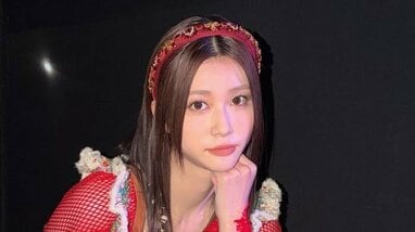 生見愛瑠 “絶対領域”見せニーハイブーツ×ミニ丈姿に「見事な脚線美」と