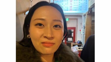 「痩せた！？」丸山礼 髪形＆メイクをイメチェン自撮り披露！髪色チェンジ×レイヤーカットで魅せるアンニュイな表情に「スゲー美人」