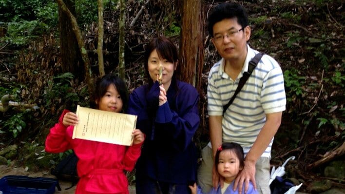 【画像8枚】”安楽死”を選んだ母と向き合った娘たちの記録を見る