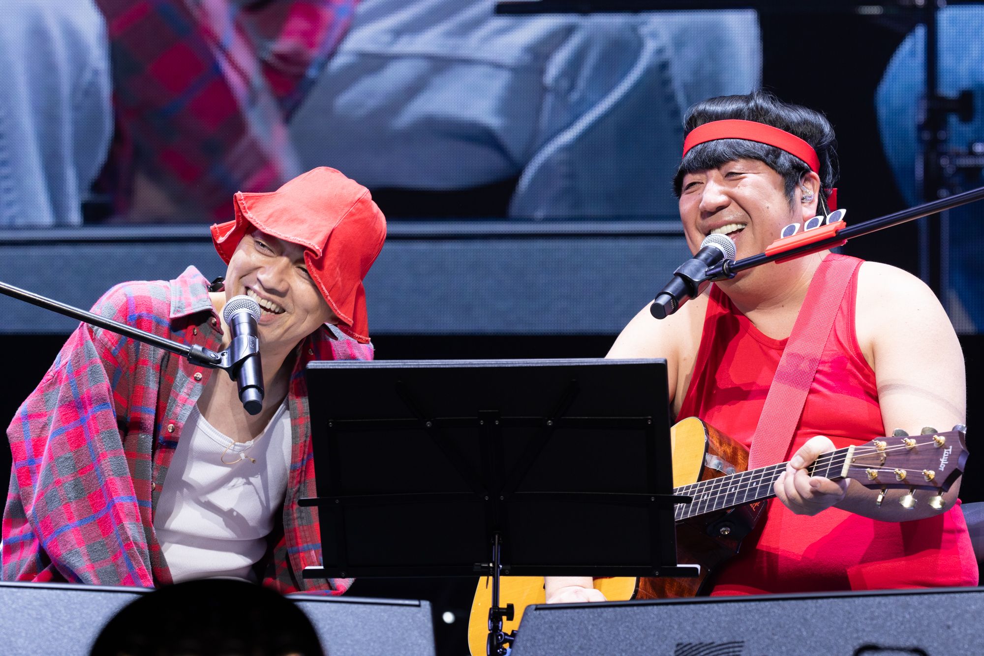 バナナマン演じる「赤えんぴつ」初の単独ライブに乃木坂46ら豪華ゲスト