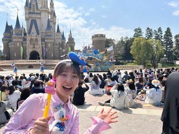 【ファン必見！】ドナルドと一緒にお祭り騒ぎ♪パレードやパーク内の思わず写真をパシャ！と撮りたくなる装飾など見どころ紹介