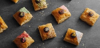 【新作！】アールグレイ専門店が作る、キャラメリセ＆バター香るザクザク食感を楽しむ「生カスタードパイ」を伊勢丹立川店「日本のおいしいもの展」にて期間限定販売！