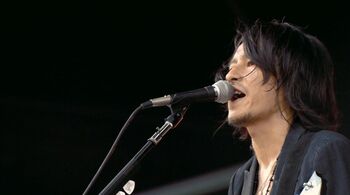 ＜チバユウスケさん追悼寄稿＞この世界にはチバもアベもいない。だが、彼らの音楽に耳を澄ませば、その存在に触れられる