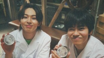 【可愛いの極み】「さば～」黒崎煌代＆山下永玖のキュートなオフショット公開で「ゆめぽてさんに足向けて寝られん」の声『サバ缶、宇宙へ行く』