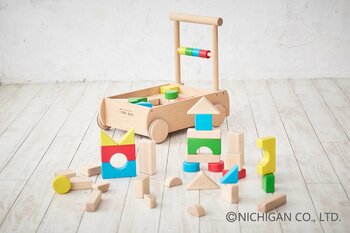 【株式会社ニチガン】日本で最も古い木のおもちゃを作るメーカーが色彩にこだわった「いろつみきカート」を新発売！