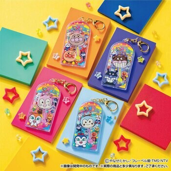 大人気の「アンパンマンペロペロチョコ」が可愛いマスコットチャームになって登場！