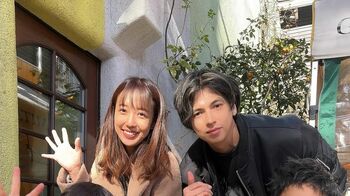 川崎希「ラブブ」ケーキで長男の誕生日を祝福！特大ぬいぐるみや自作ネックレスでおでかけも！？「たぶん60匹はいると思う」