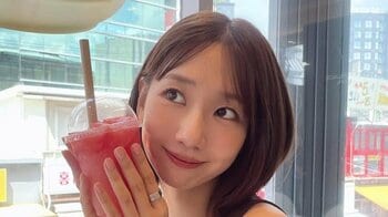 柏木由紀 ノースリーブコーデで韓国を大満喫！グルメを堪能した思い出ショットに「落とされました」「良い顔してて素敵」