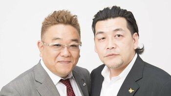 「スターが乗る車ですな」サンド・伊達 後輩芸人のスーパーカーに驚き！ 運転試すも「車高が低すぎて合わなかった（笑）」