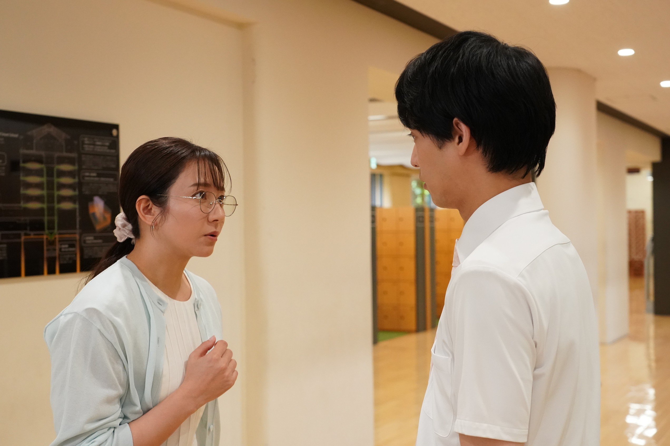 愛実（木村文乃）は百々子（田中みな実）の忠告を拒絶してカヲル