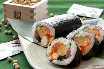 【オリエンタルホテル福岡 博多ステーション】新鮮な海鮮食材を贅沢に使用したこだわりのホテル特製「海鮮恵方巻・海鮮手巻き寿司SET & 鬼ケーキ」予約限定販売：2026年1月28日（水）まで受付中