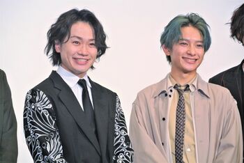 実在の文豪が繰り広げるアクションムービーで、橋本祥平＆鳥越裕貴が「文ストの沼に落とす」と宣言