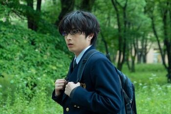 曽⽥陵介 メガネ姿のオタク男子を熱演！「なのに、千輝くんが甘すぎる。」シーン写真が解禁