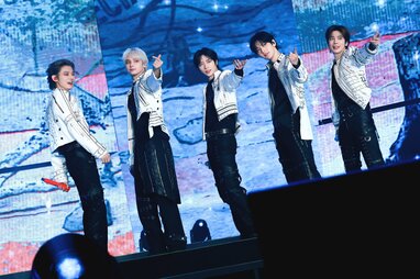 TXT ビジュアル対決で絶叫！初の5大ドームツアー開幕 YEONJUNのソロ裏