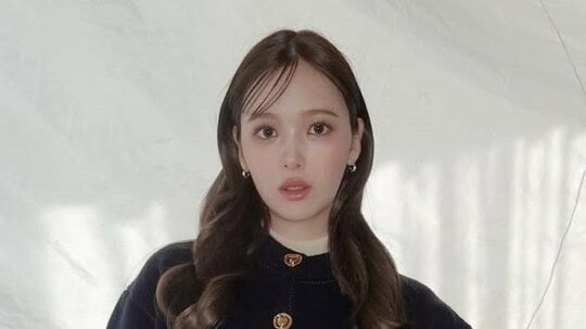 「お腹出てきましたね」第1子妊娠中の藤田ニコル ふっくらお腹がのぞく私服姿を披露！春らしい装い＆メイクに「透明感すごい」