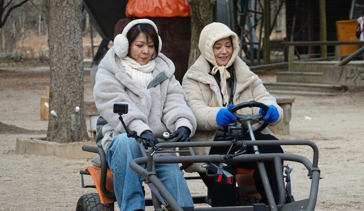 飯島直子＆小泉今日子が韓国2人旅！韓国グルメ、街歩き、『冬ソナ
