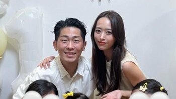 「もう1年…」近藤千尋(35) 三女の誕生日を家族でお祝い！3姉妹の“イエローコーデ”に「可愛すぎる」「理想の家族」と称賛の声