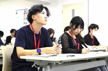 【開催報告】日経MP講師に学ぶ「DX思考」身近なサービスの事例からAI時代を生き抜く情報リテラシーを習得