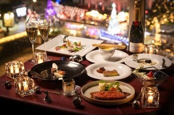 【12/24・25限定】ウニ・キャビア・オマール海老・フォアグラなど豪華食材をつかったコースを夜景とともに。福岡・中州 es（エス）「クリスマスディナー2025」予約開始