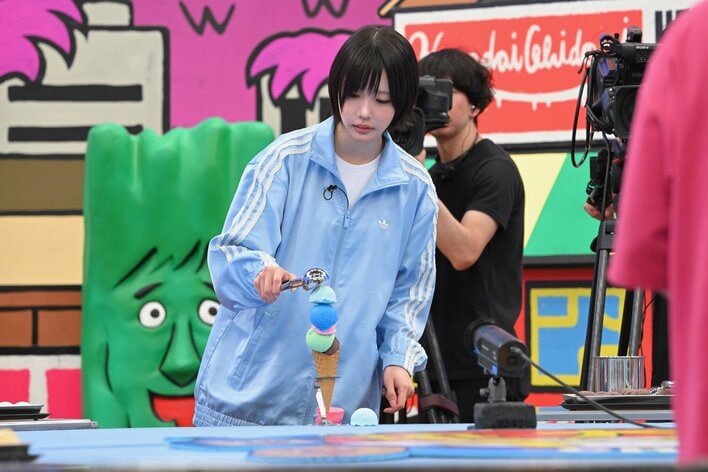 あの スパイの濡れ衣を着せられて「悔しい！誰っ！？僕に入れたの」とご立腹＆独特な画力で描いたイラストも物議<br />