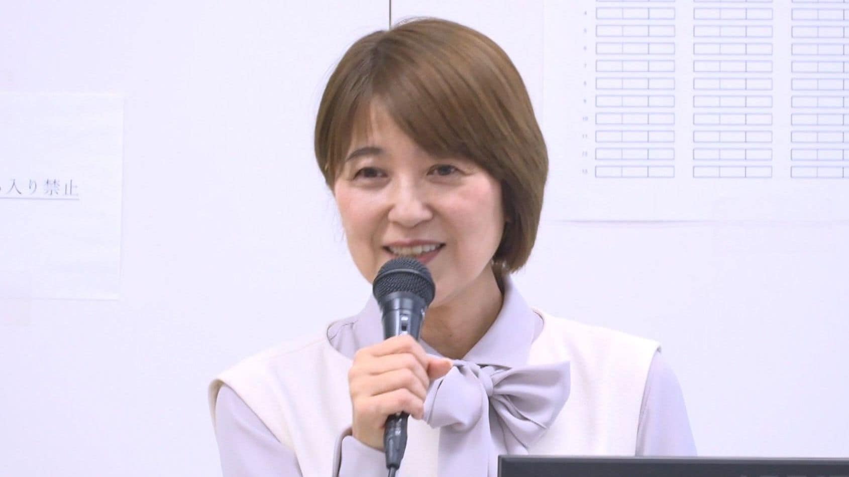 元おニャン子クラブ・新田恵利(56)が大学教授に 6年半の介護経験