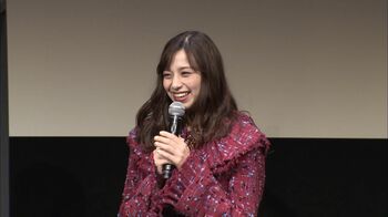 中条あやみ、室伏広治長官にカヌーの腕前を褒められる「この映画は金メダル」