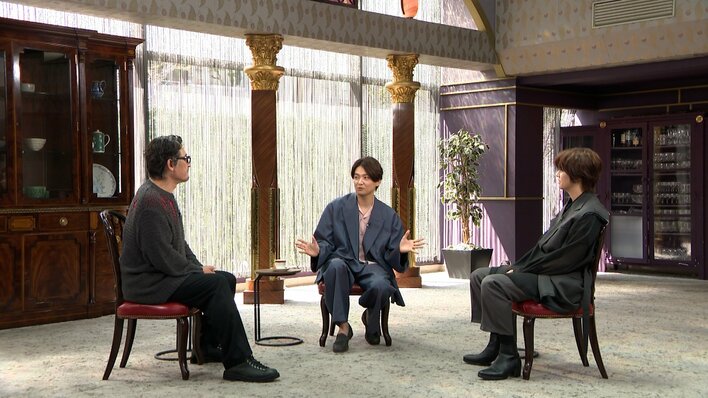 井上芳雄「このミュージカル馬鹿がっ!」とダメ出しされた演出家の印象が変わった瞬間…浦井健治&橋本さとしと語る“やさしすぎる”時代