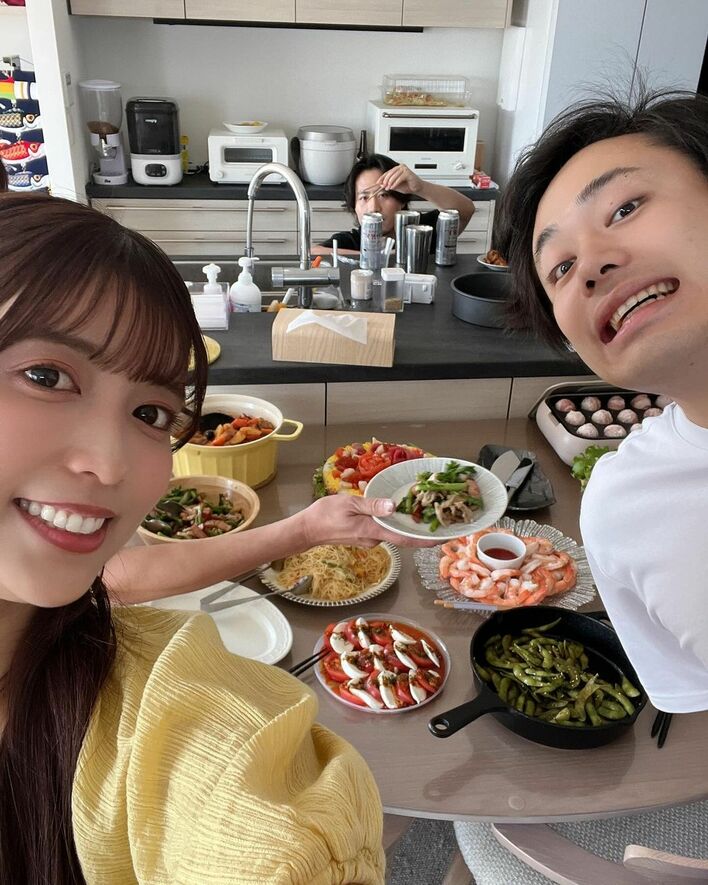 YouTuberゆん 生まれたばかりの息子の初節句祝いで豪華な手料理を披露