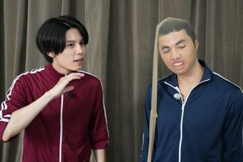 萩原利久 ストッキング相撲で恥ずかしすぎる顔も！NGなしでバラエティの才能開花