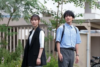 虐待通告を受け調査していた向日葵（生田絵梨花）が階段から転落！翼（福原遥）らは調査を続けるが…『明日はもっと、いい日になる』最終話予告