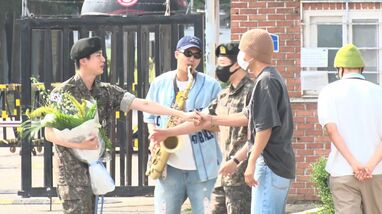 BTSのJIN 兵役を終え除隊で活動再開へ！メンバーも出迎えハグで