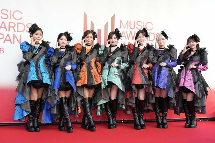 【写真】CANDY TUNEがそろって登場！MAJ2026のレッドカーペットの写真を見る