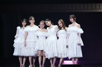 前田敦子 13年ぶりセンターでAKB48結成20周年公演最終日が開幕！板野友美&小嶋陽菜ら1期生メンバーと「桜の木になろう」披露