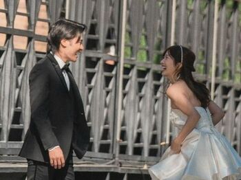 SNSで大人気の"美男美女"夫婦がウェディングフォトを公開！まるで映画のワンシーン　アメリカ・ネバダで撮影　