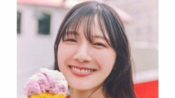 【新カット解禁】日向坂46・河田陽菜 思わずときめく上目遣いショット公開！大きなパンを頬張って“うっかり”…2nd写真集先行カット第3弾