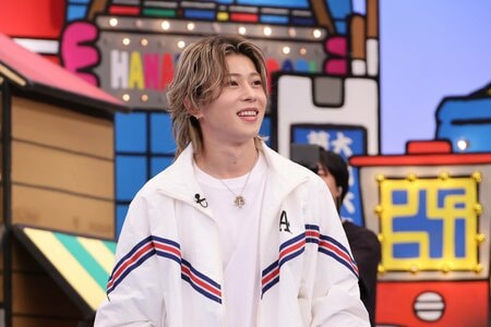 Aぇ! group・末澤誠也のアイドルらしからぬ衝撃解答にスタジオ騒然！千原ジュニアとスパイ企画に参戦『火曜は全力！華大さんと千鳥くん』