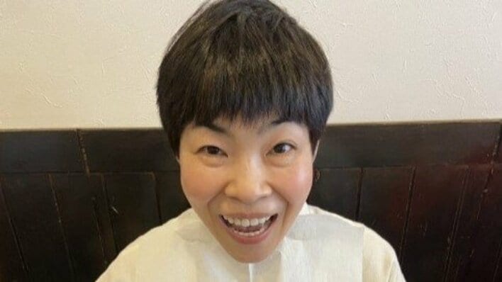 【画像6枚】「大盛りパパカレー羨まし」山田花子　夫特製「カレーライス」と彩り豊かな副菜を公開　自宅での食事風景を見る