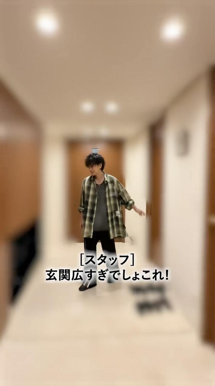 想像の20倍広い」佐藤健 自宅を初公開！広すぎる玄関やおしゃれな