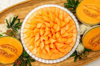 【期間限定】キルフェボン新作はメロン！1玉まるごと使ったぜいたくタルト　カスタードとクリームの2層仕立て