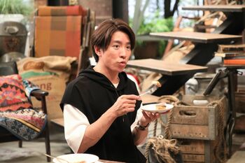 横山裕が村上信五に「お前頑張ってるよ！もっと堂々としろよ」“ヨコヒナ”の絆にファン感涙