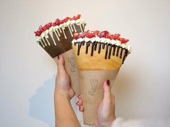 「クレープとエスプレッソと」が渋谷にオープン！パリパリの黄金クレープに“ショコラ生地”が新登場！唯一無二のクレープ体験を渋谷で。