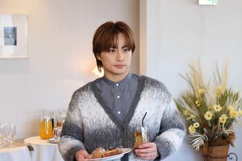 ”年下男”白濱亜嵐の登場に「イケメンすぎ」「ドキドキした」の声！『婚活1000本ノック』