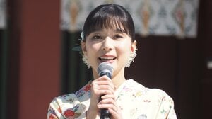 芳根京子 親友・生田絵梨花との共演に「友だちとの“めおと日和”ってこんなにもキュンとするんだ」とスマイル！『波うららかに、めおと日和』