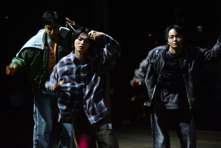 【写真30枚】『GOTH』初パフォーマンスを披露！RUI、TAIKI、KANONらの写真を見る