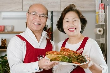 【東京都大田区】韓国本場の発酵キムチを学ぶ「無添加キムチ教室」を4月25日開催。登録者17.3万人のYouTubeチャンネル「リーサンちゃんねる」のリーさんが直接作り方を伝授