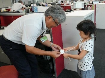 前川製作所、ファミリーデーイベント「ファミリーカミングデー」「親子工場見学会」を開催しました